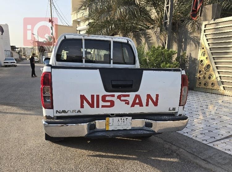نيسان نافارا
